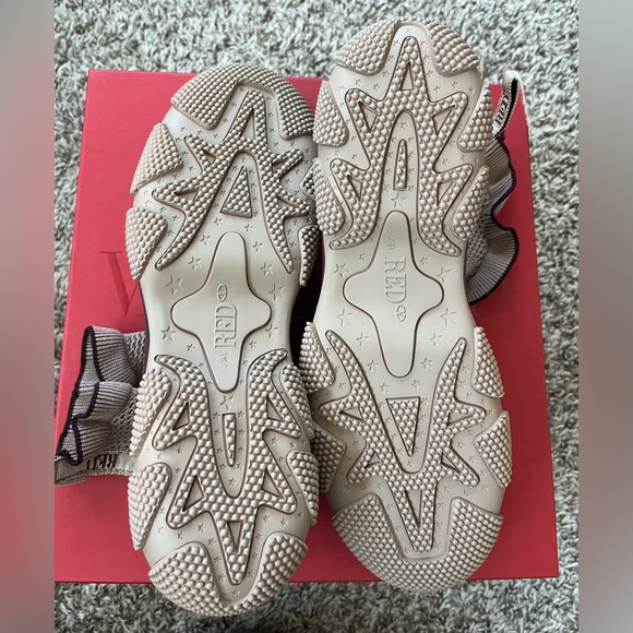 RED Valentino Round Toe High-Top Sneakers - Picture 8 of 9